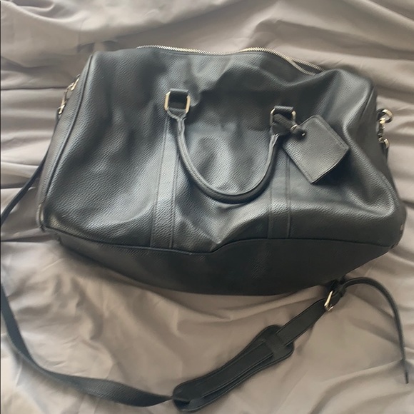 black faux leather duffle bag - Picture 1 of 1